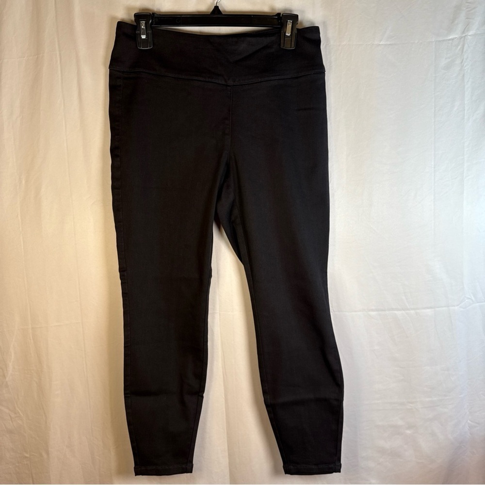 G by Giuliana Black Ankle & Cropped Jeans Size 10 Petite NWT